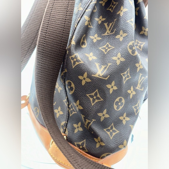 Louis Vuitton Montsouris GM Backback code MI0946 - Picture 4 of 17